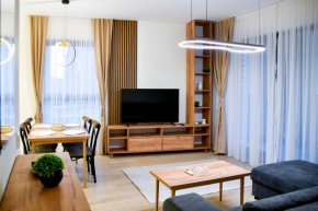 Perfect Spot 1- Lux 1BR Apt at BW